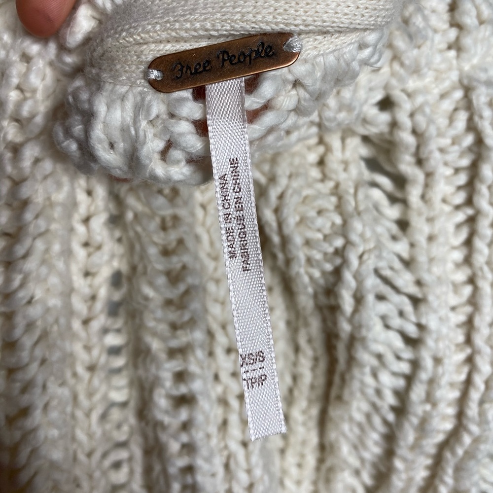 Free People Sweater - Picture 5 of 5